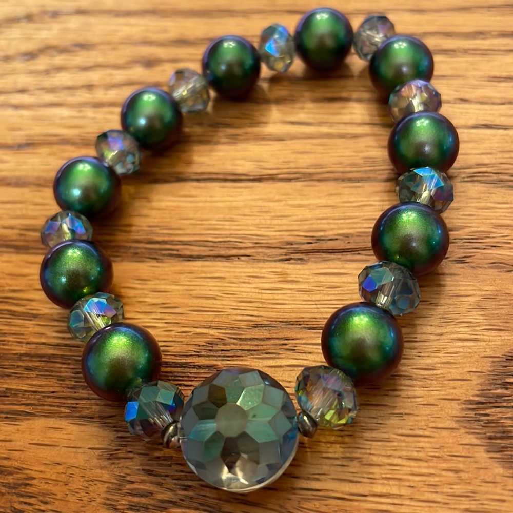 ElleV Design bracelet